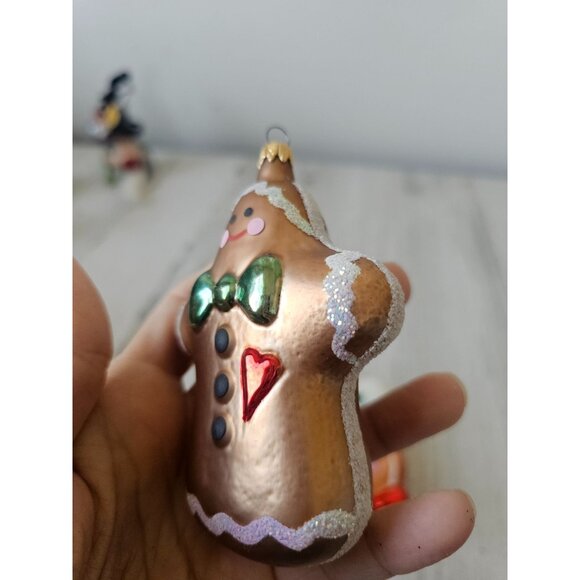 Gingerbread Baker glass ornament heart set Xmas tree - Picture 3 of 8
